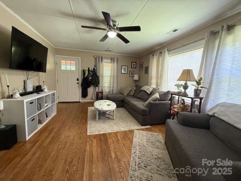 332 Crawley Drive, Morganton, NC 28655.  MLS# CAR4280715, YatesRealty ID 25384. 