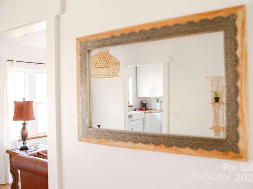 355 Walnut Avenue, Spruce Pine, NC 28777.  MLS# CAR4280566, YatesRealty ID 25385. 