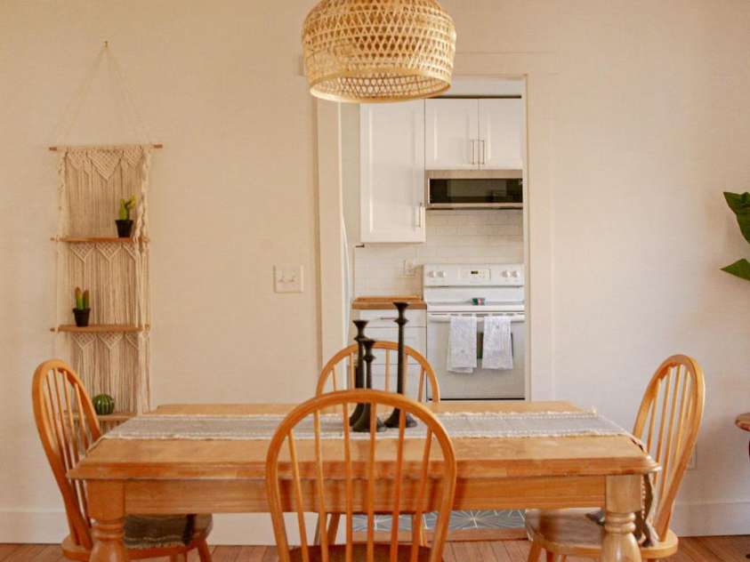 355 Walnut Avenue, Spruce Pine, NC 28777.  MLS# CAR4280566, YatesRealty ID 25385. 