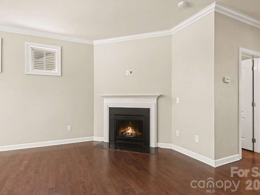 2009 Trading Path Lane, Waxhaw, NC 28173.  MLS# CAR4373894, YatesRealty ID 25386. 