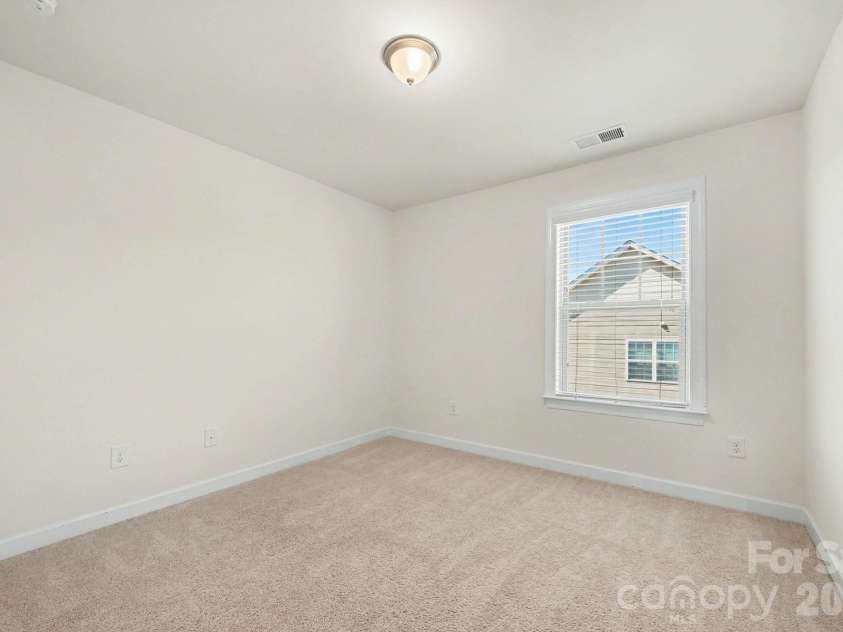 2009 Trading Path Lane, Waxhaw, NC 28173.  MLS# CAR4373894, YatesRealty ID 25386. 