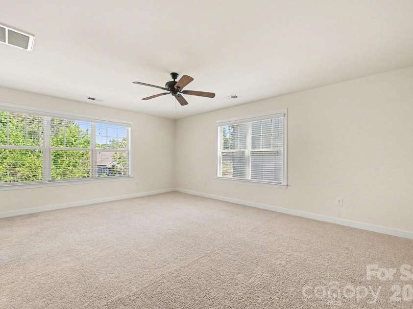 2009 Trading Path Lane, Waxhaw, NC 28173.  MLS# CAR4373894, YatesRealty ID 25386. 