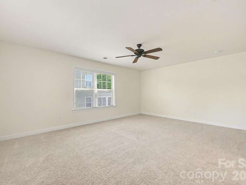 2009 Trading Path Lane, Waxhaw, NC 28173.  MLS# CAR4373894, YatesRealty ID 25386. 