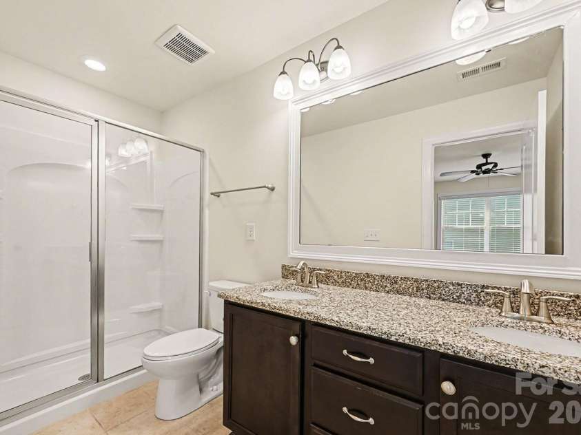 2009 Trading Path Lane, Waxhaw, NC 28173.  MLS# CAR4373894, YatesRealty ID 25386. 