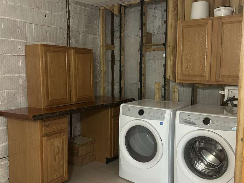 2051 Sutton Spring Road, York, SC 29745.  MLS# CAR4383938, YatesRealty ID 25388. Laundry area in basement