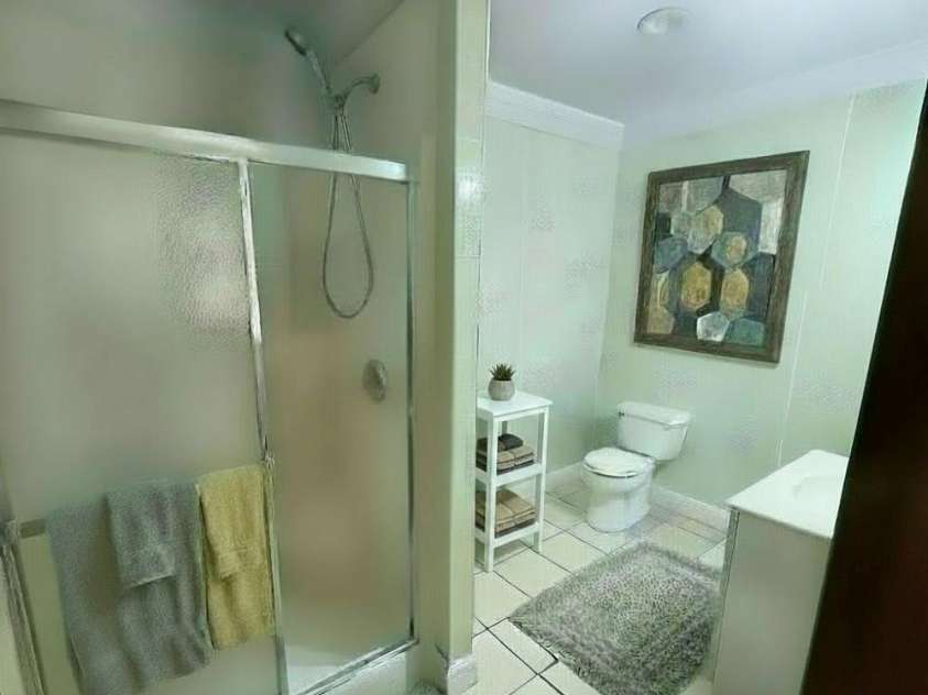 2051 Sutton Spring Road, York, SC 29745.  MLS# CAR4383938, YatesRealty ID 25388. VIRTUALLY STAGED Full bath upstairs