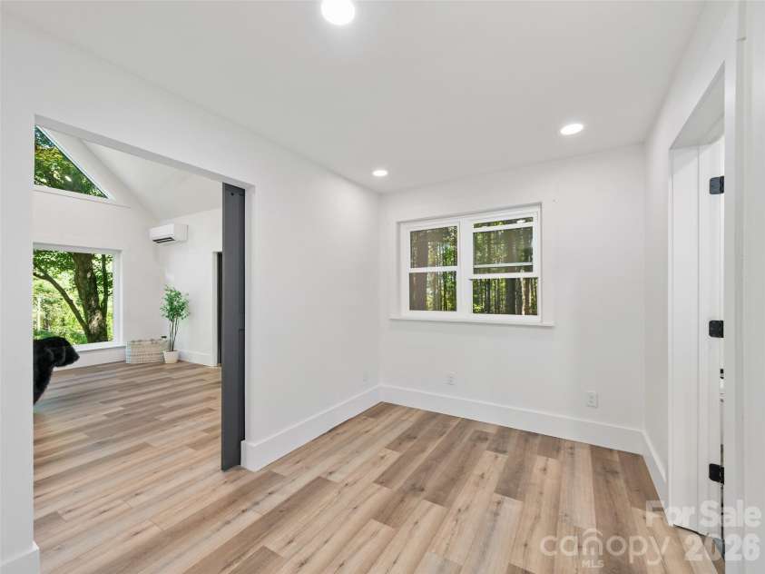 81 Summer Trees Lane, Burnsville, NC 28714.  MLS# CAR4383853, YatesRealty ID 25389. 