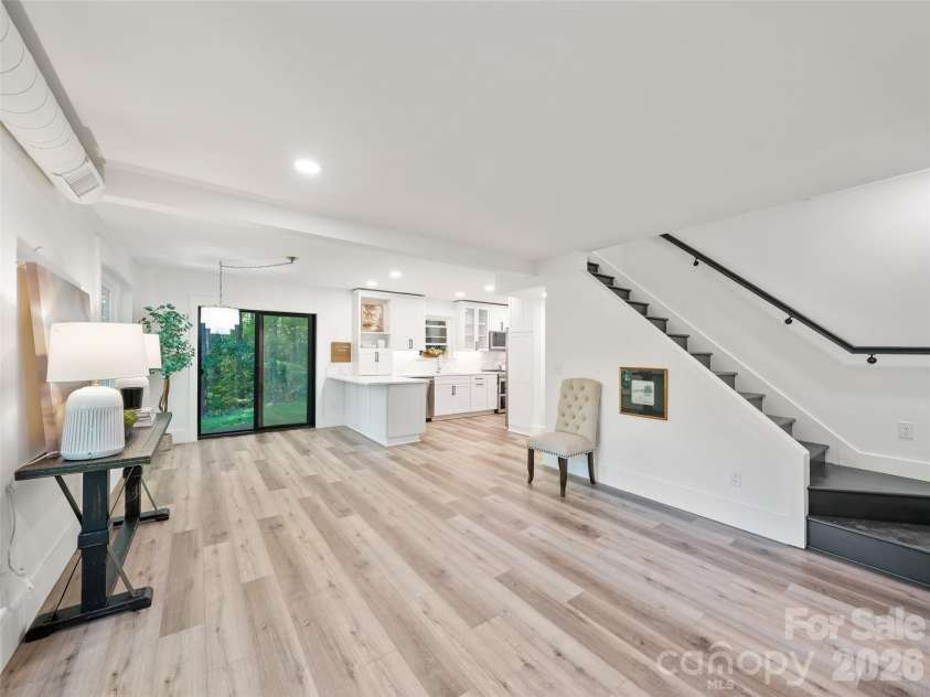 81 Summer Trees Lane, Burnsville, NC 28714.  MLS# CAR4383853, YatesRealty ID 25389. 