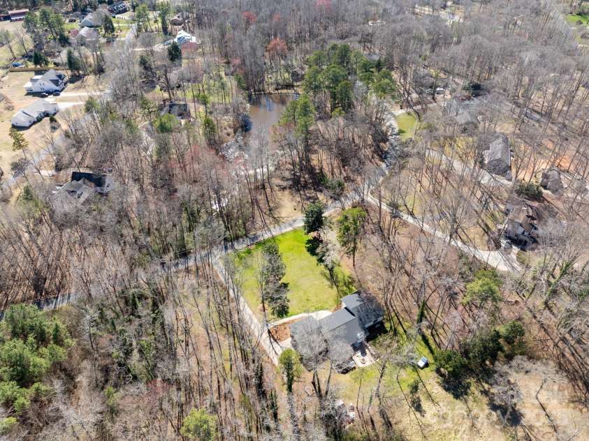 534 Kirby Lane, Matthews, NC 28104.  MLS# CAR4229062, YatesRealty ID 2539. 