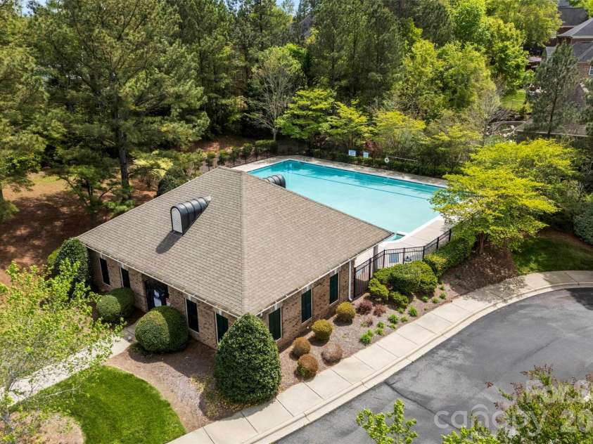 751 Waterford Glen Way, Rock Hill, SC 29730.  MLS# CAR4357653, YatesRealty ID 25390. 