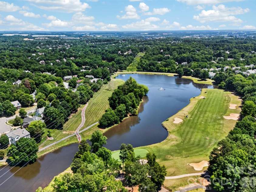 7618 Wingmont Drive, Charlotte, NC 28269.  MLS# CAR4382505, YatesRealty ID 25391. Highland Creek Golf Course