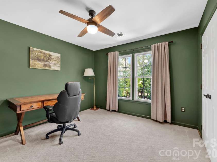 7618 Wingmont Drive, Charlotte, NC 28269.  MLS# CAR4382505, YatesRealty ID 25391. Office/Bedroom 4