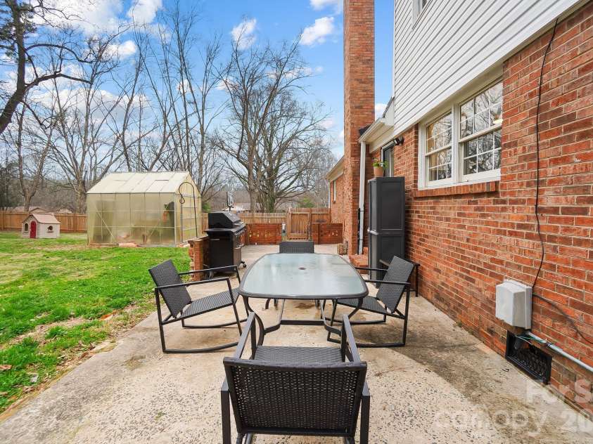 5637 Lebanon Road, Mint Hill, NC 28227.  MLS# CAR4346782, YatesRealty ID 25392. 