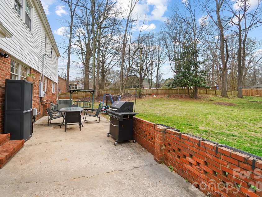 5637 Lebanon Road, Mint Hill, NC 28227.  MLS# CAR4346782, YatesRealty ID 25392. 