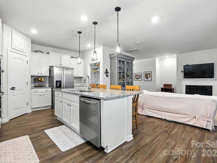 3297 Oliver Stanley Trail, Lancaster, SC 29720.  MLS# CAR4309738, YatesRealty ID 25393. 