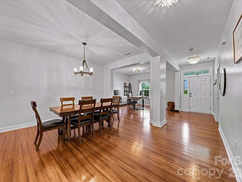 1006 Spring Rose Lane, Matthews, NC 28104.  MLS# CAR4382311, YatesRealty ID 25396. 