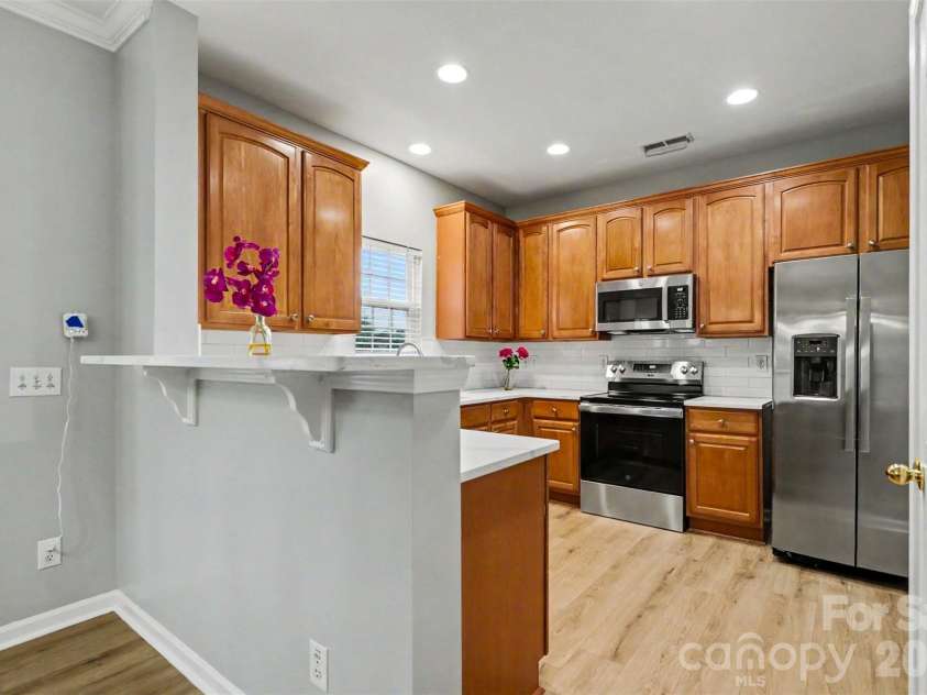 17507 Westmill Lane, Charlotte, NC 28277.  MLS# CAR4379996, YatesRealty ID 25398. 