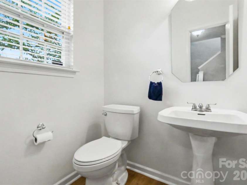 17507 Westmill Lane, Charlotte, NC 28277.  MLS# CAR4379996, YatesRealty ID 25398. 