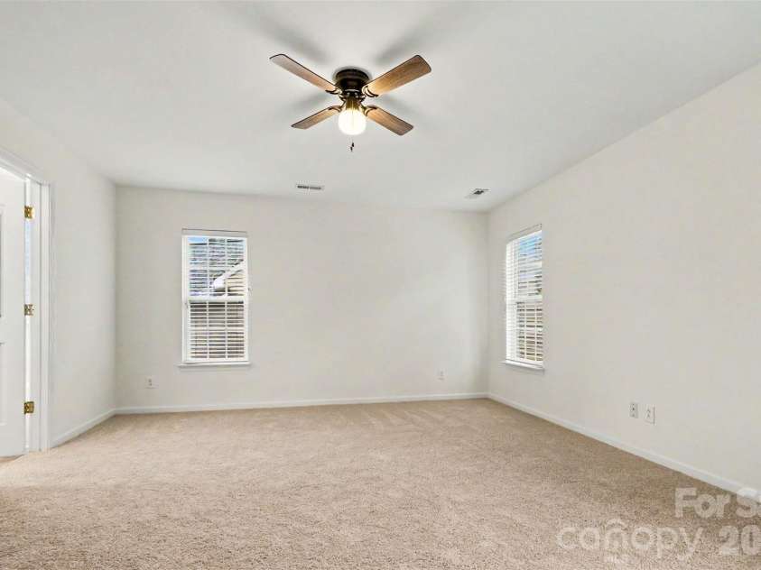 17507 Westmill Lane, Charlotte, NC 28277.  MLS# CAR4379996, YatesRealty ID 25398. 
