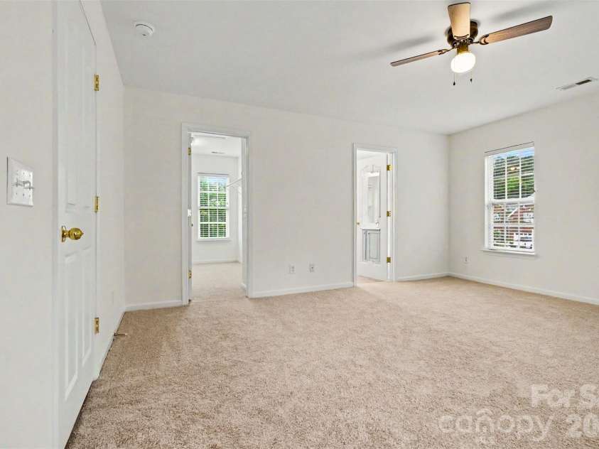 17507 Westmill Lane, Charlotte, NC 28277.  MLS# CAR4379996, YatesRealty ID 25398. 