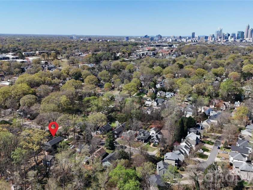 1814 Logie Avenue, Charlotte, NC 28205.  MLS# CAR4360863, YatesRealty ID 25399. 