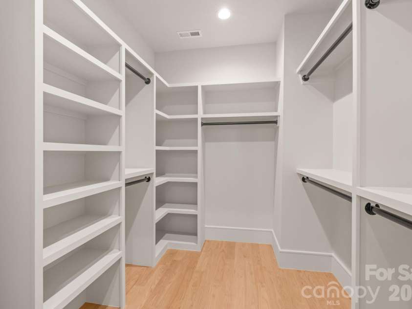 1814 Logie Avenue, Charlotte, NC 28205.  MLS# CAR4360863, YatesRealty ID 25399. 