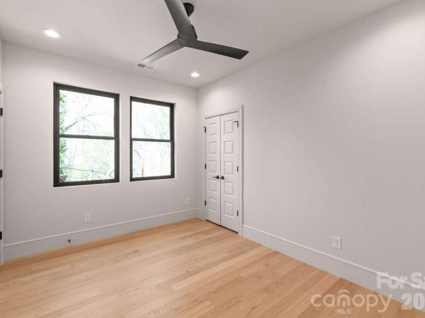 1814 Logie Avenue, Charlotte, NC 28205.  MLS# CAR4360863, YatesRealty ID 25399. 
