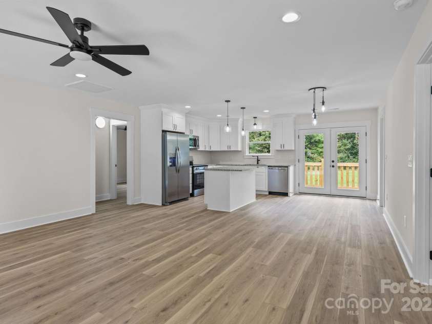 2218 Mooresville Road, Salisbury, NC 28147.  MLS# CAR4311314, YatesRealty ID 254. 