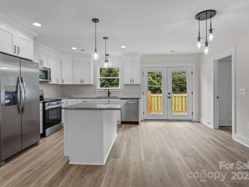 2218 Mooresville Road, Salisbury, NC 28147.  MLS# CAR4311314, YatesRealty ID 254. 