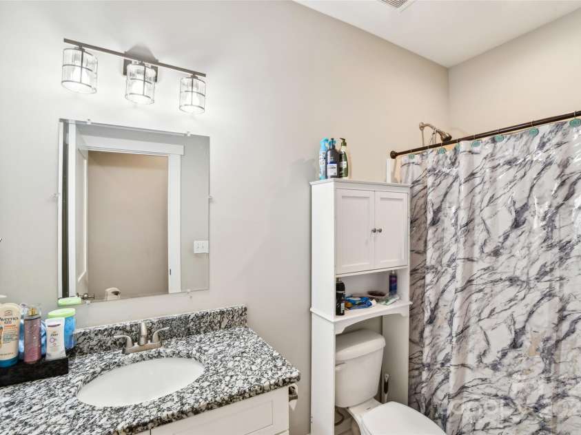 1473 Pleasant School Road, Gaffney, SC 29341.  MLS# CAR4234942, YatesRealty ID 2540. 