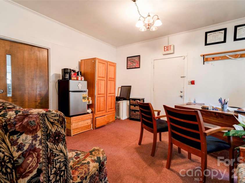 215 Morton Street, Shelby, NC 28152.  MLS# CAR4337684, YatesRealty ID 2540. 