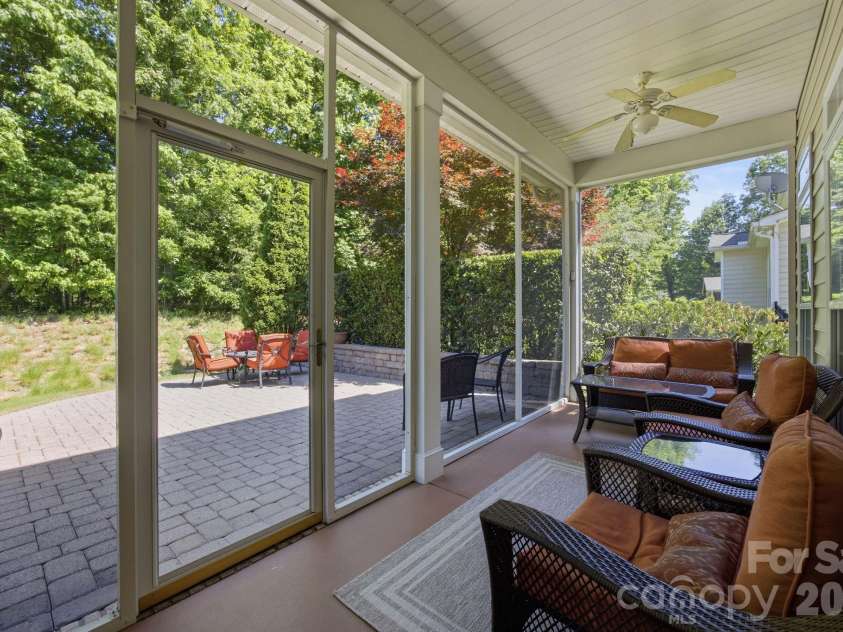 204 Black Mountain Drive, Fort Mill, SC 29708.  MLS# CAR4369419, YatesRealty ID 25400. 