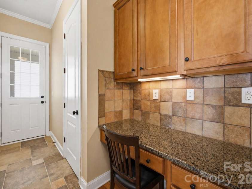 204 Black Mountain Drive, Fort Mill, SC 29708.  MLS# CAR4369419, YatesRealty ID 25400. 