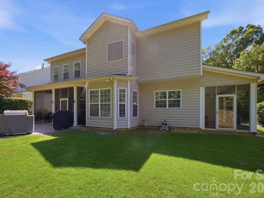 204 Black Mountain Drive, Fort Mill, SC 29708.  MLS# CAR4369419, YatesRealty ID 25400. 