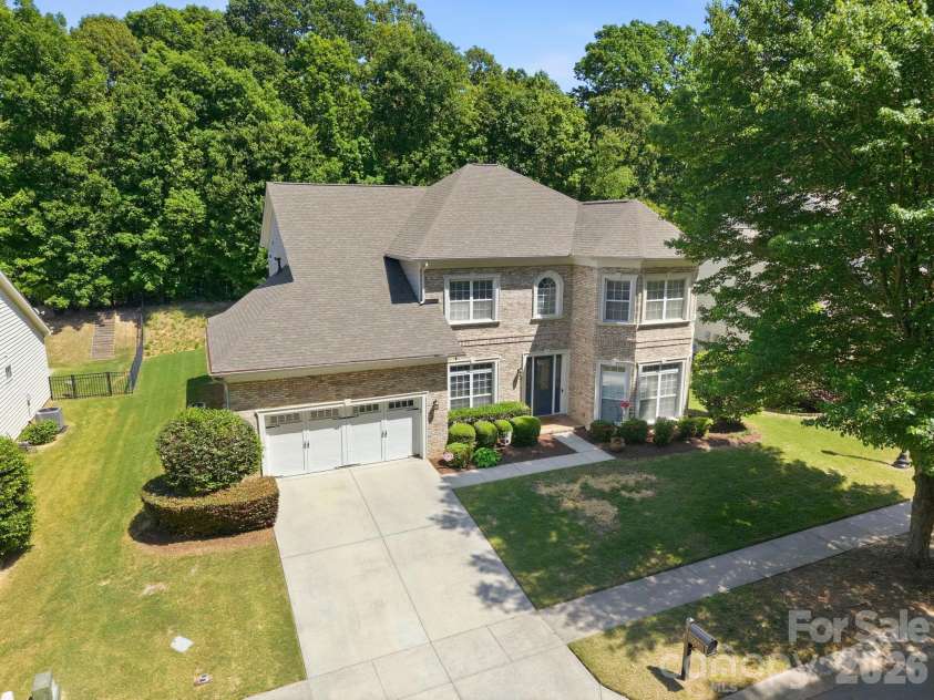 204 Black Mountain Drive, Fort Mill, SC 29708.  MLS# CAR4369419, YatesRealty ID 25400. 