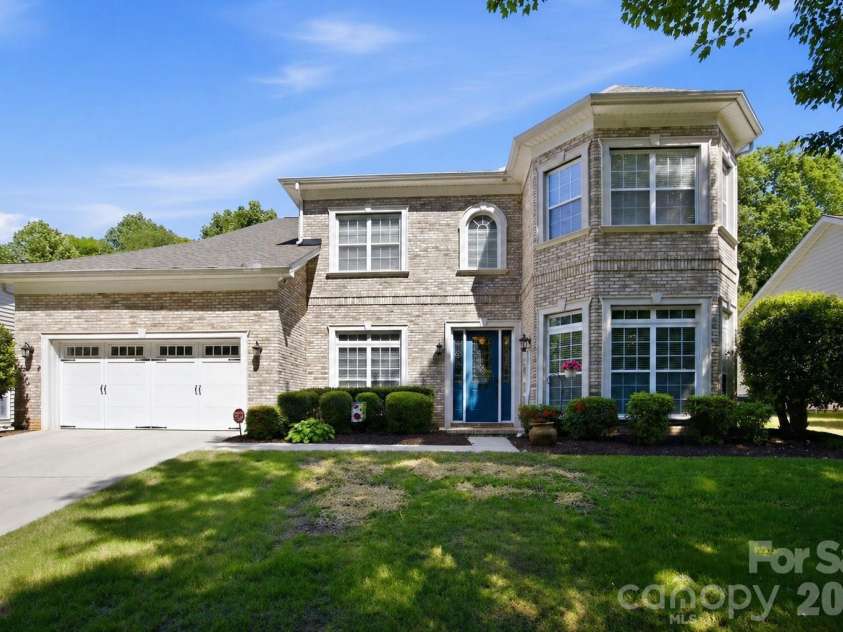 204 Black Mountain Drive, Fort Mill, SC 29708.  MLS# CAR4369419, YatesRealty ID 25400. 
