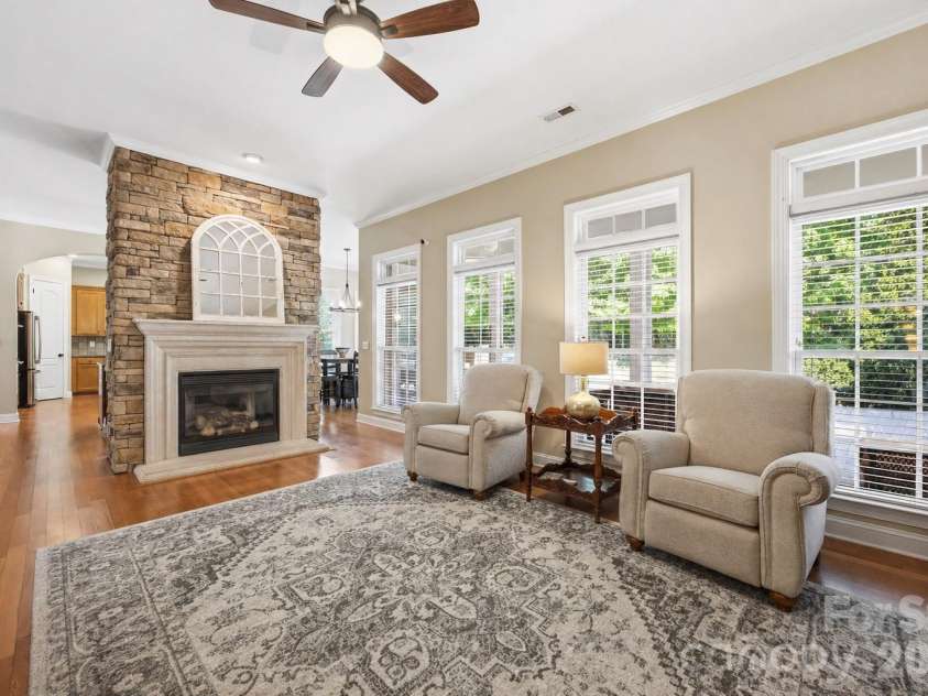 204 Black Mountain Drive, Fort Mill, SC 29708.  MLS# CAR4369419, YatesRealty ID 25400. 