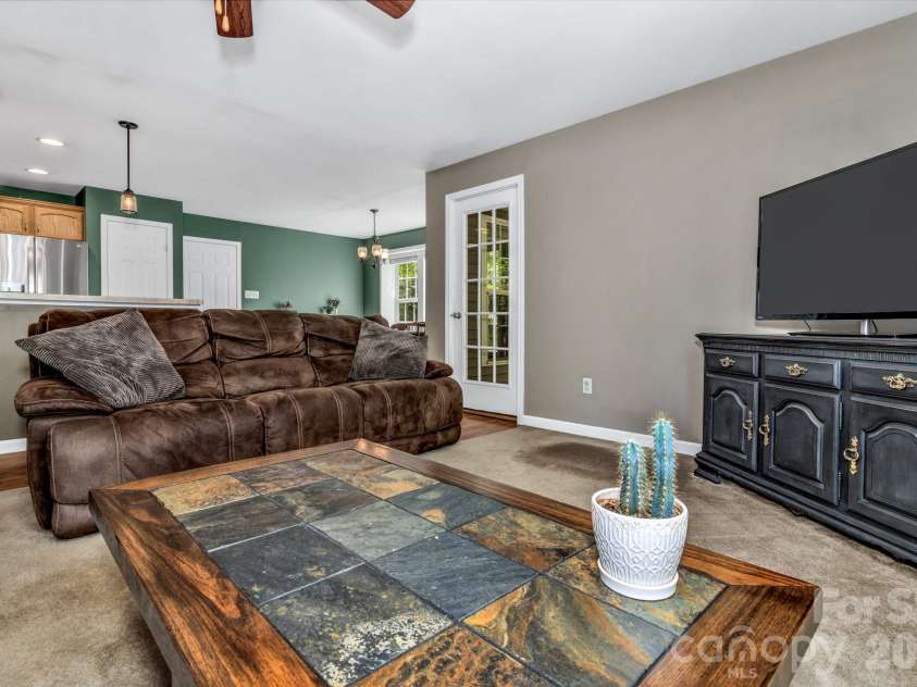 152 Joe Jenkins Road, Fairview, NC 28730.  MLS# CAR4350959, YatesRealty ID 25401. 