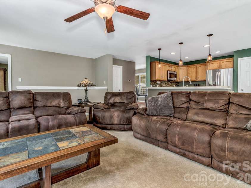 152 Joe Jenkins Road, Fairview, NC 28730.  MLS# CAR4350959, YatesRealty ID 25401. Large open floor plan