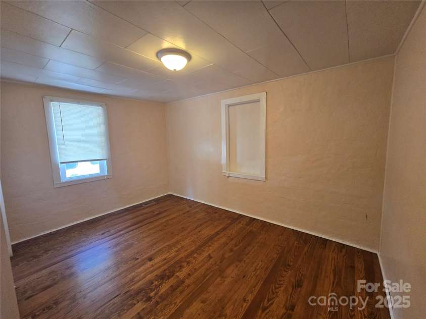 310 Walker Street Extension, East Flat Rock, NC 28726.  MLS# CAR4277756, YatesRealty ID 25401. 