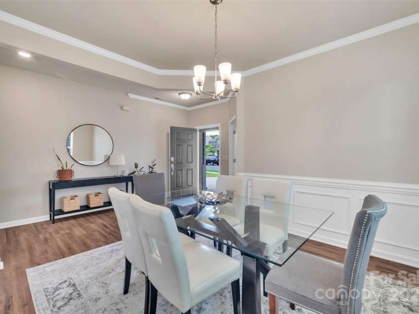 14734 Rivergate Parkway, Charlotte, NC 28273.  MLS# CAR4267564, YatesRealty ID 25407. 