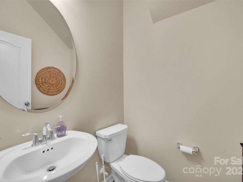 14734 Rivergate Parkway, Charlotte, NC 28273.  MLS# CAR4267564, YatesRealty ID 25407. 