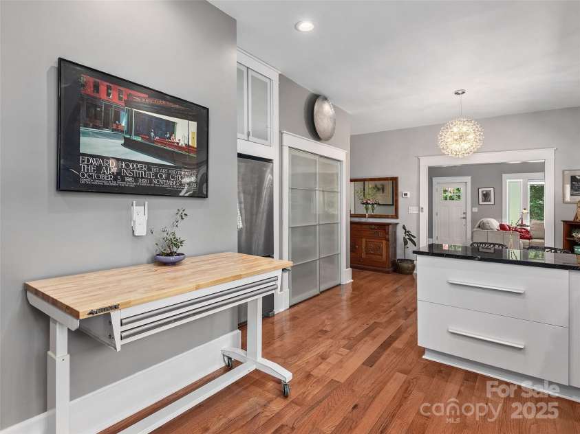 1615 Kanuga Road, Hendersonville, NC 28739.  MLS# CAR4279648, YatesRealty ID 25408. 