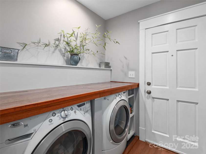 1615 Kanuga Road, Hendersonville, NC 28739.  MLS# CAR4279648, YatesRealty ID 25408. 