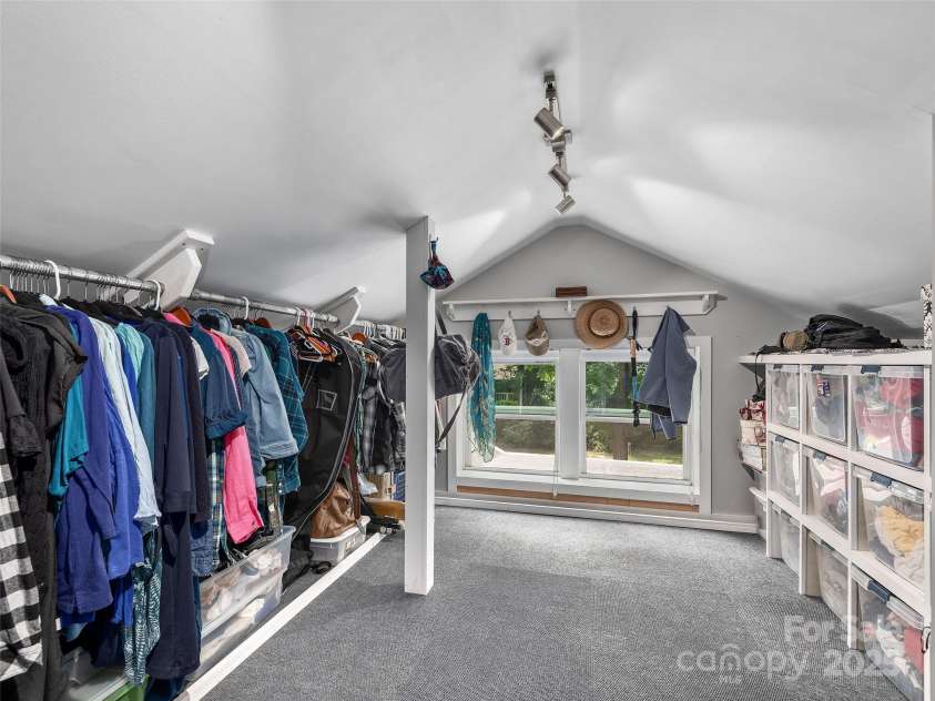 1615 Kanuga Road, Hendersonville, NC 28739.  MLS# CAR4279648, YatesRealty ID 25408. 