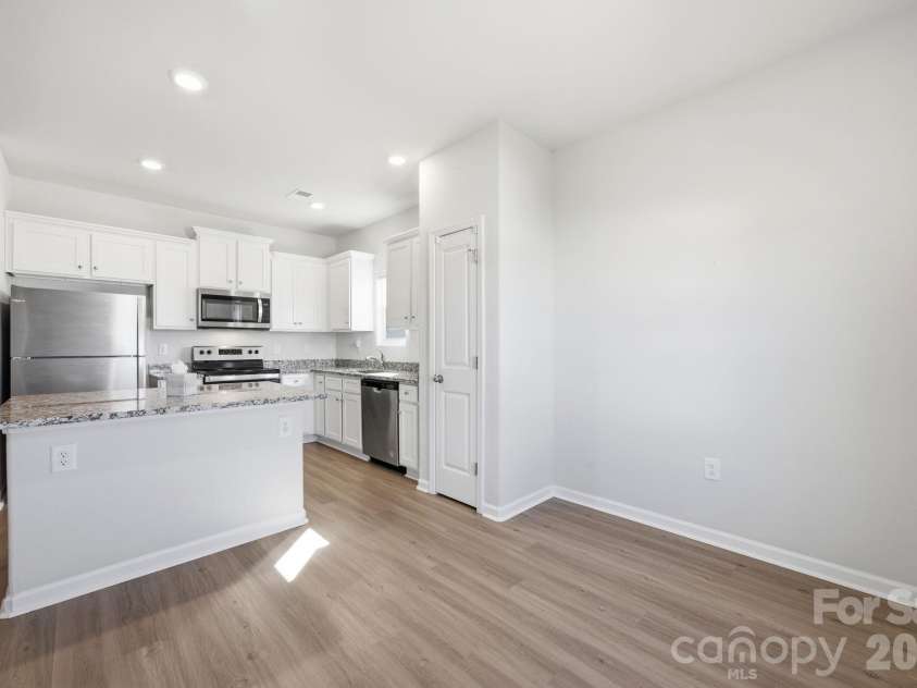 3117 Maple Ridge Drive, Gastonia, NC 28052.  MLS# CAR4380513, YatesRealty ID 25409. 