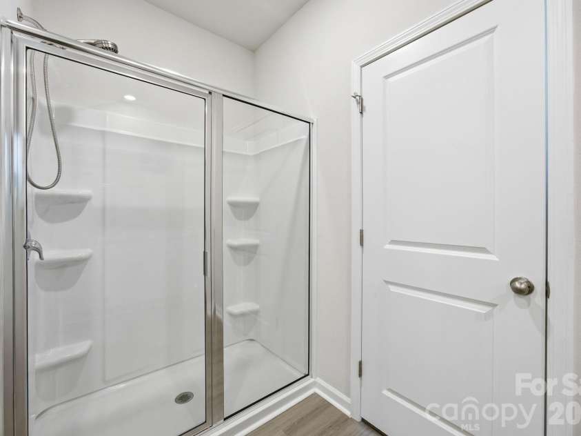 3117 Maple Ridge Drive, Gastonia, NC 28052.  MLS# CAR4380513, YatesRealty ID 25409. 