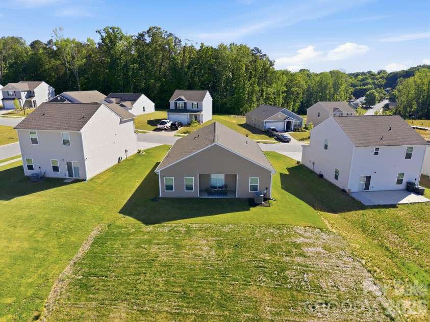 3117 Maple Ridge Drive, Gastonia, NC 28052.  MLS# CAR4380513, YatesRealty ID 25409. 
