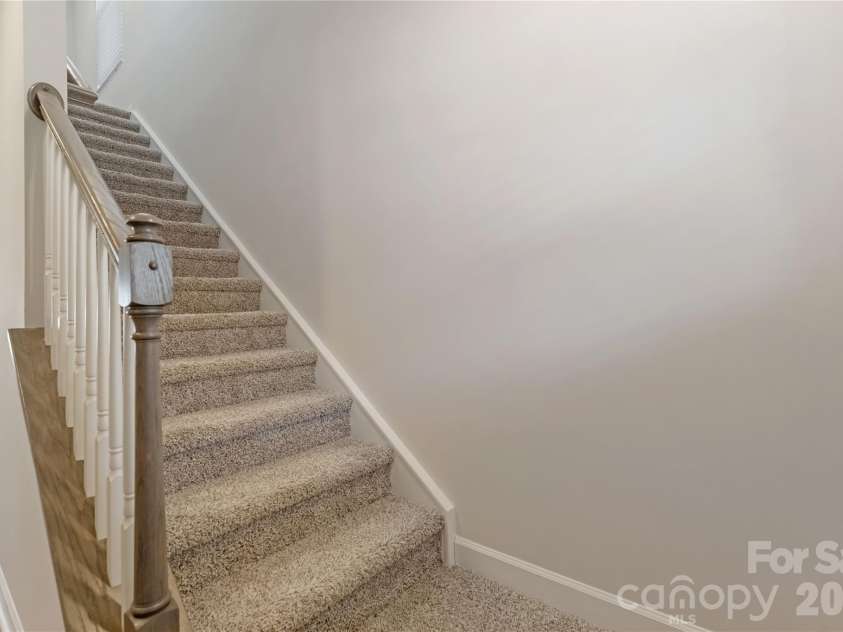 126 Johns Cardinal Drive, Mooresville, NC 28115.  MLS# CAR4337626, YatesRealty ID 2541. 