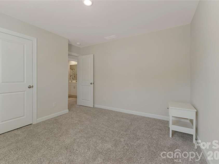 126 Johns Cardinal Drive, Mooresville, NC 28115.  MLS# CAR4337626, YatesRealty ID 2541. 